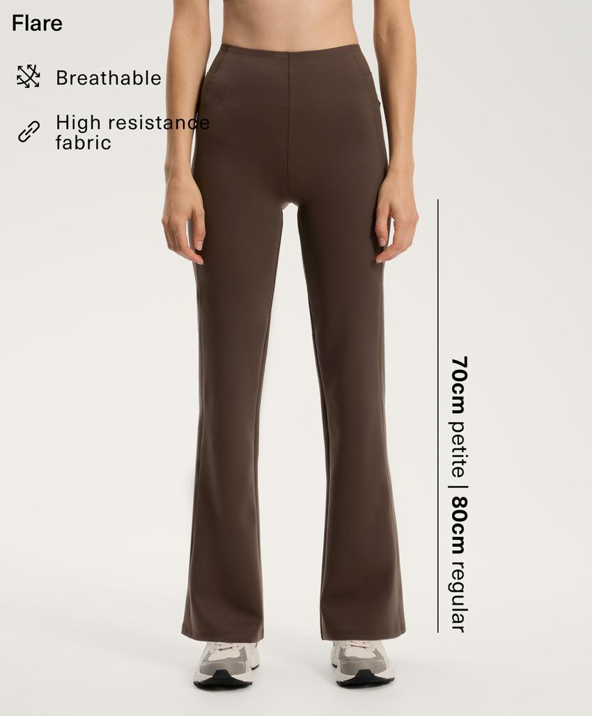 Брюки с высокой посадкой в стиле неопрена с расклешёнными штанинами