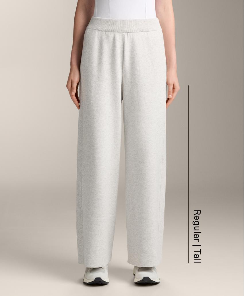 Прямые брюки с боковыми ребрами