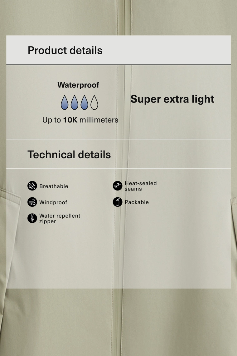 Сверхлегкая упаковываемая куртка oysho с водонепроницаемостью 10k