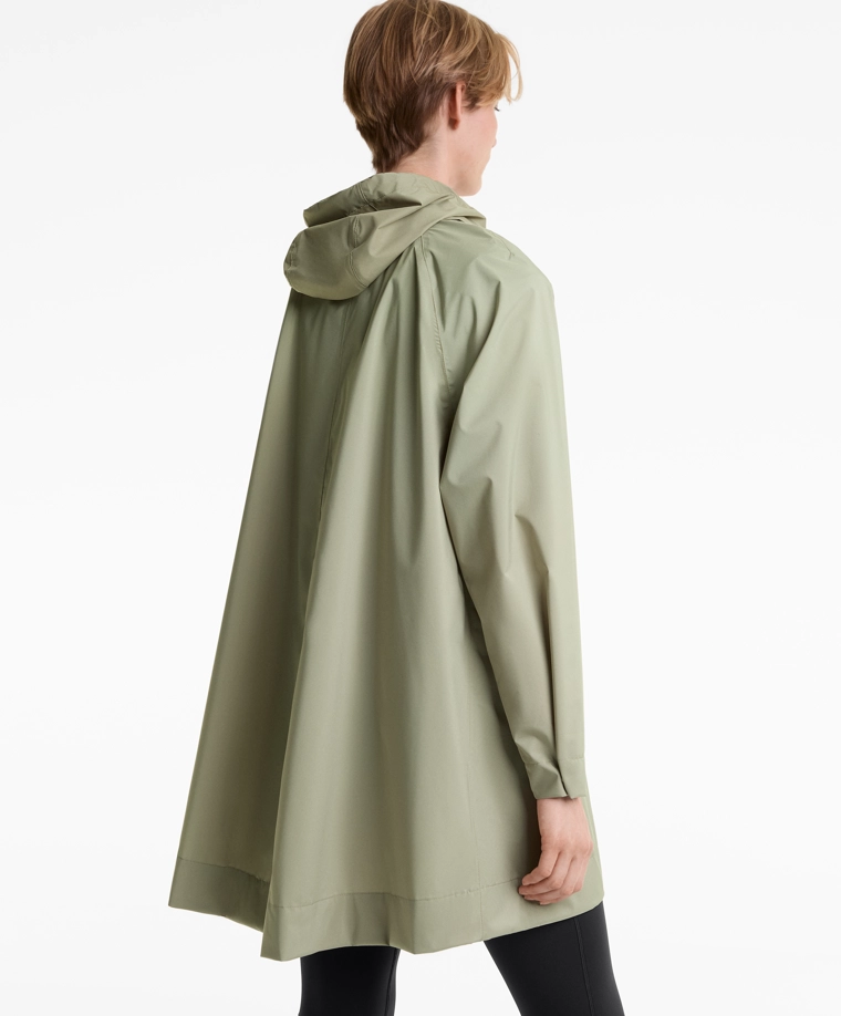 Сверхлегкая упаковываемая куртка oysho с водонепроницаемостью 10k