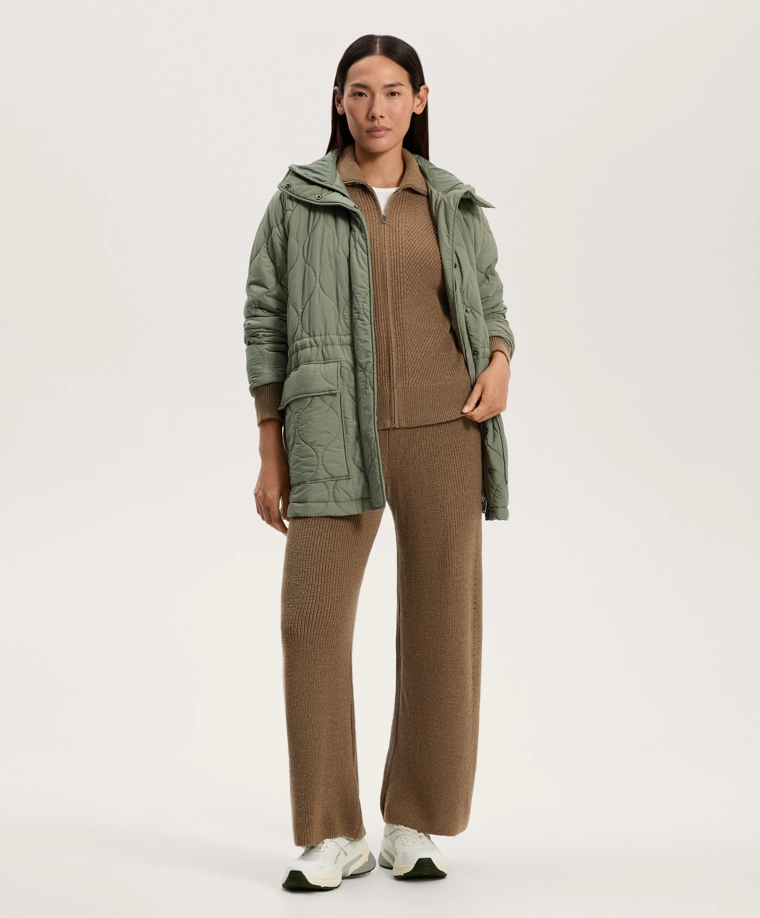 Вязаный жакет с воротником лацкан