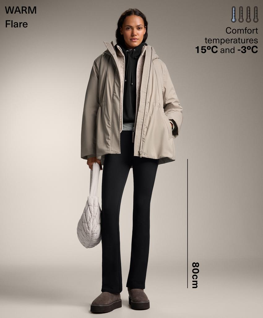 Теплые брюки с высокой посадкой и широкими штанинами и карманами