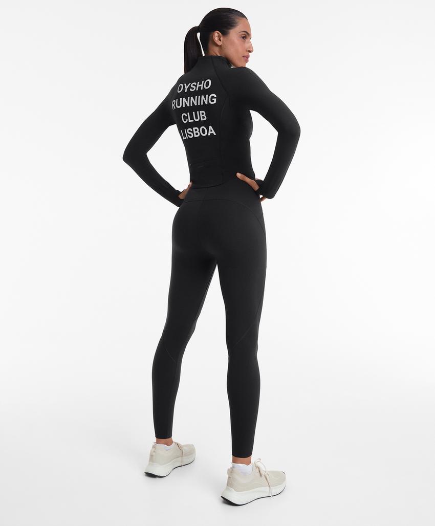 Техническая куртка oysho running club lisboa с легким теплом и швами