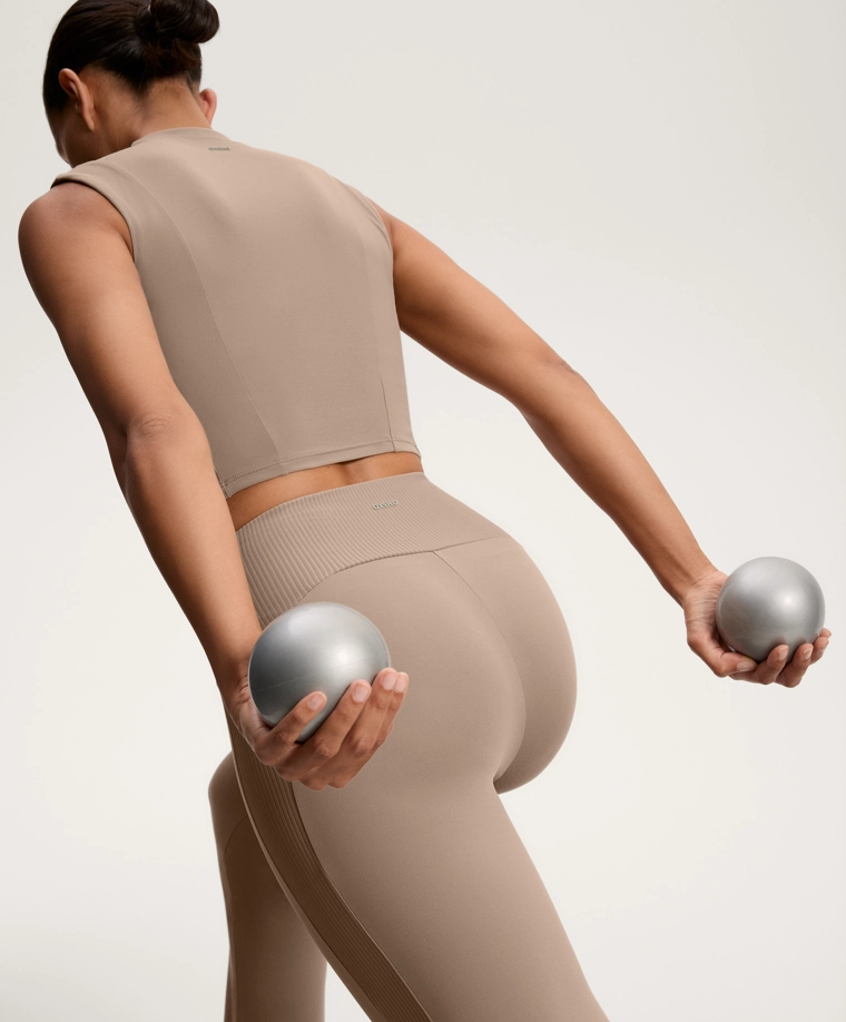 Брюки high-rise comfortlux с расклешенным кроем