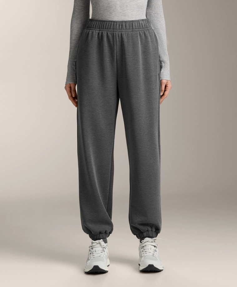 Мягкие джоггеры из меланжевого модала