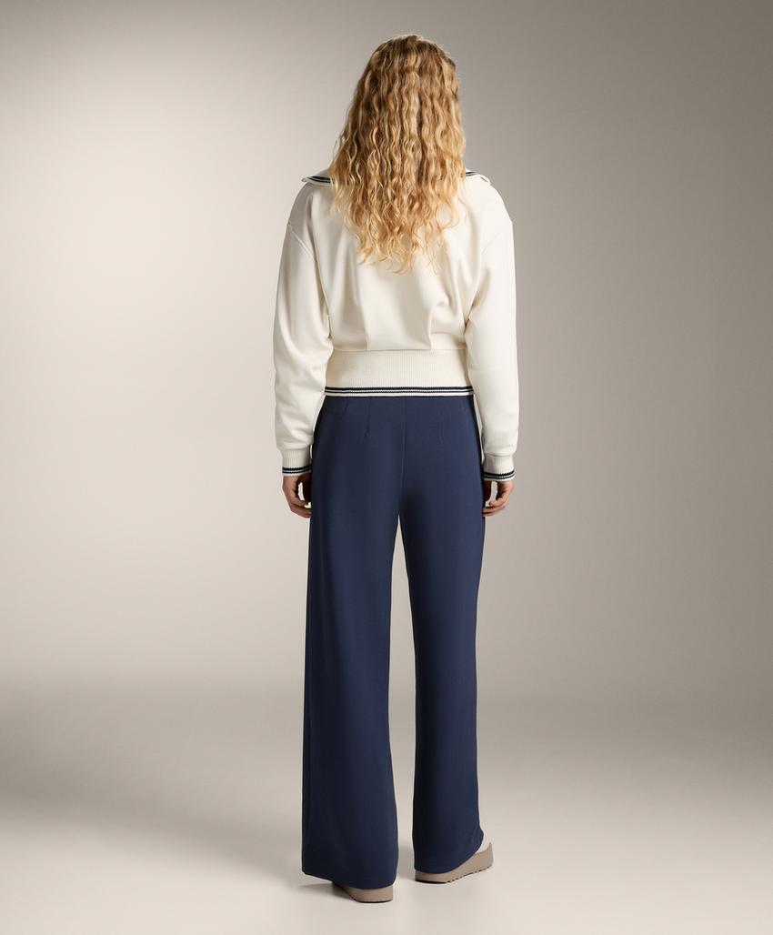 Прямые брюки супер высокой посадки из мягкого модала