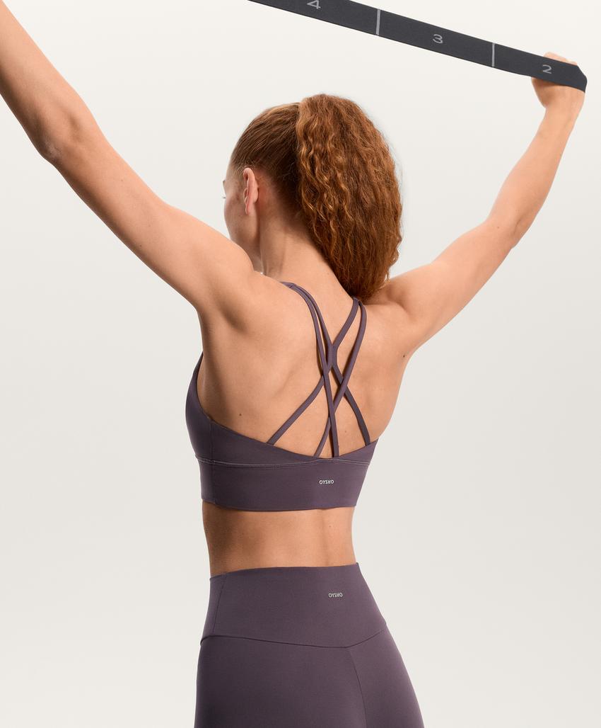 Темно-бордовая блуза