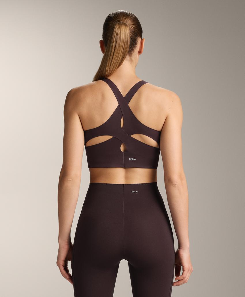 Джинсы цвета виски