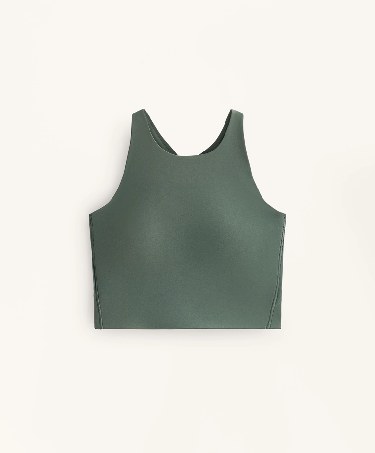 Теплый зеленый свитер