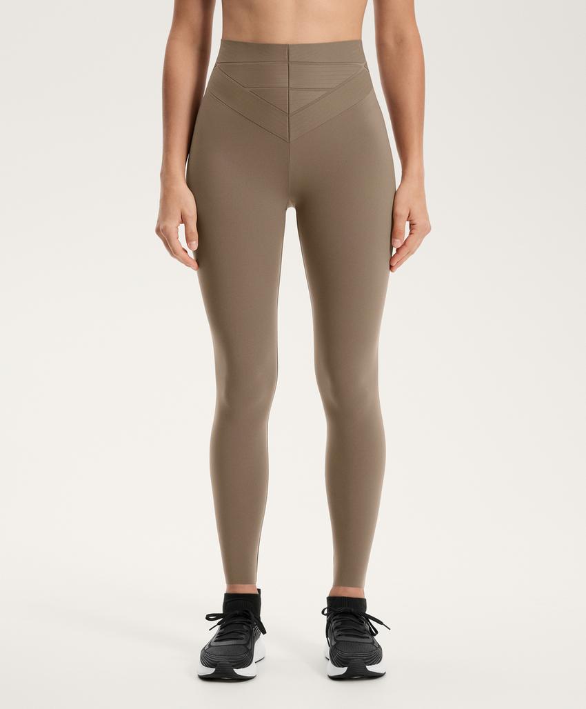 Платье из мокко