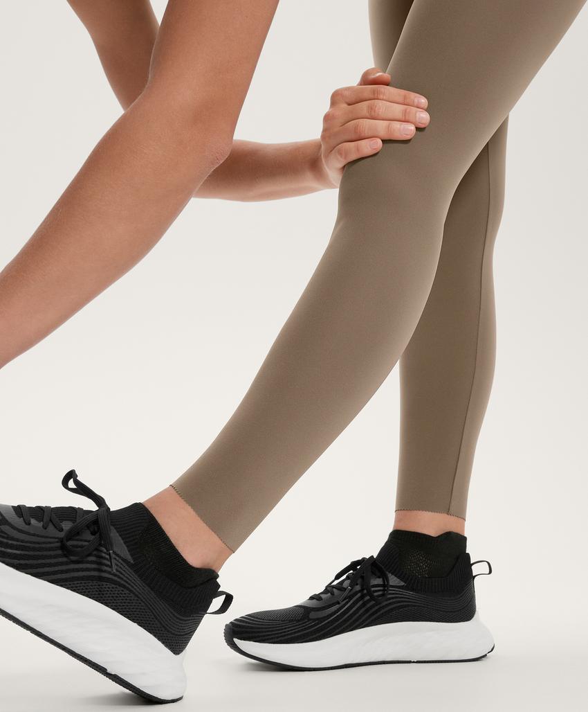 Платье из мокко