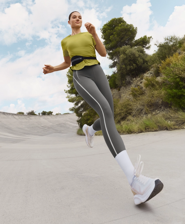 Ботинки-ботильоны из разделанной кожи