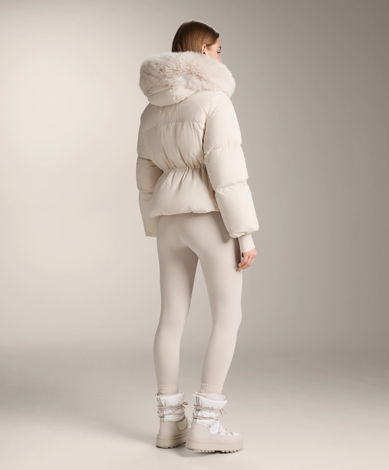 Жилетка с заполнителем из 100% пуха