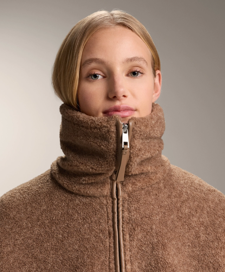 Длинное пальто из искусственной овчины доставим в рф