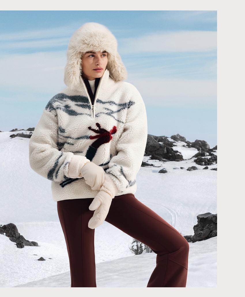 Куртка с застежкой на молнию и воротником-стойкой из искусственного меха для лыжников