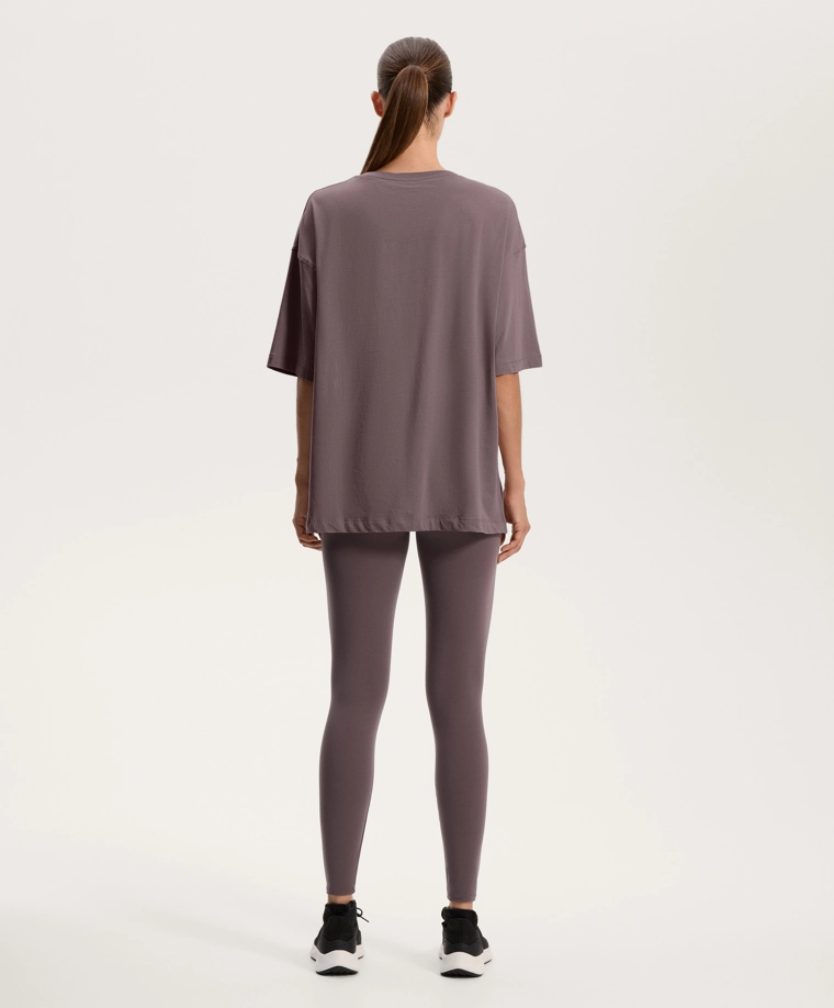 Футболка из хлопкового смесового материала с короткими рукавами