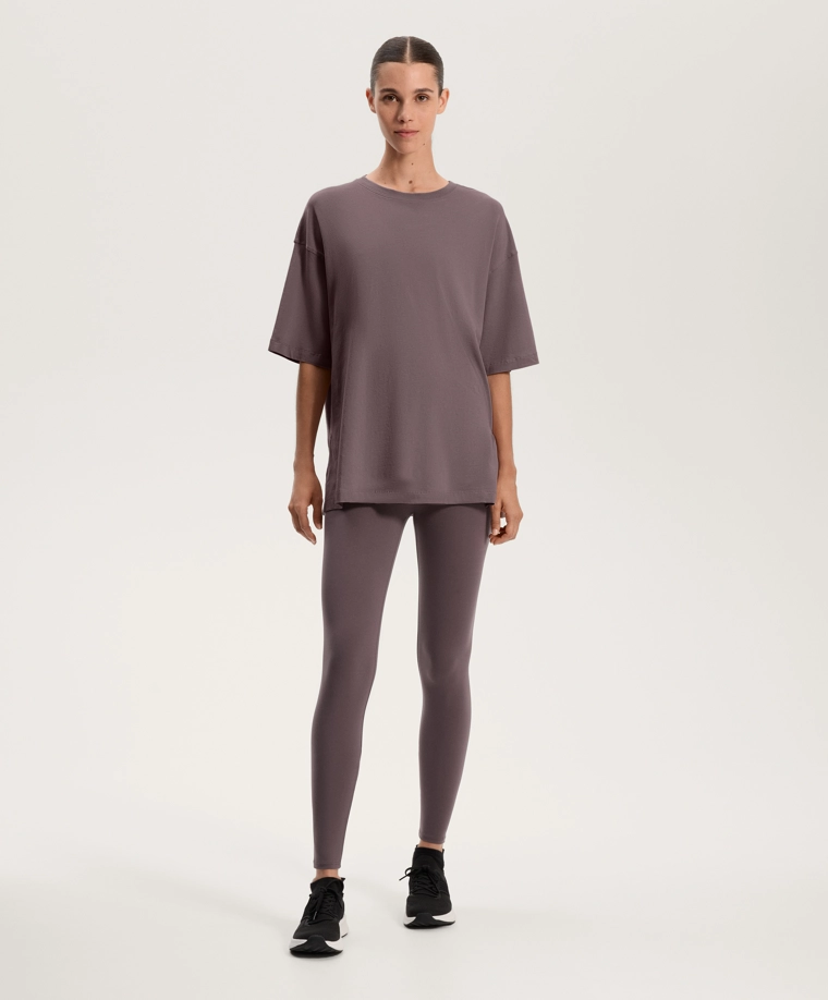 Футболка из хлопкового смесового материала с короткими рукавами