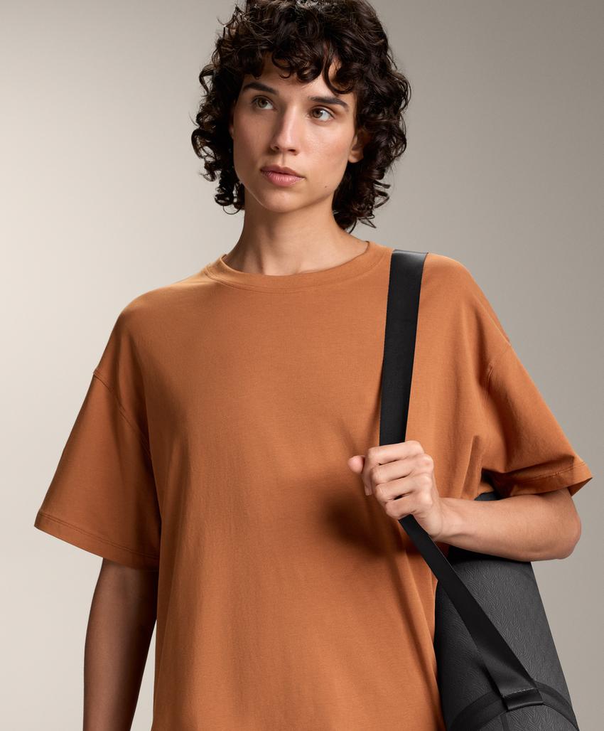 Футболка свободного кроя из смесового хлопка