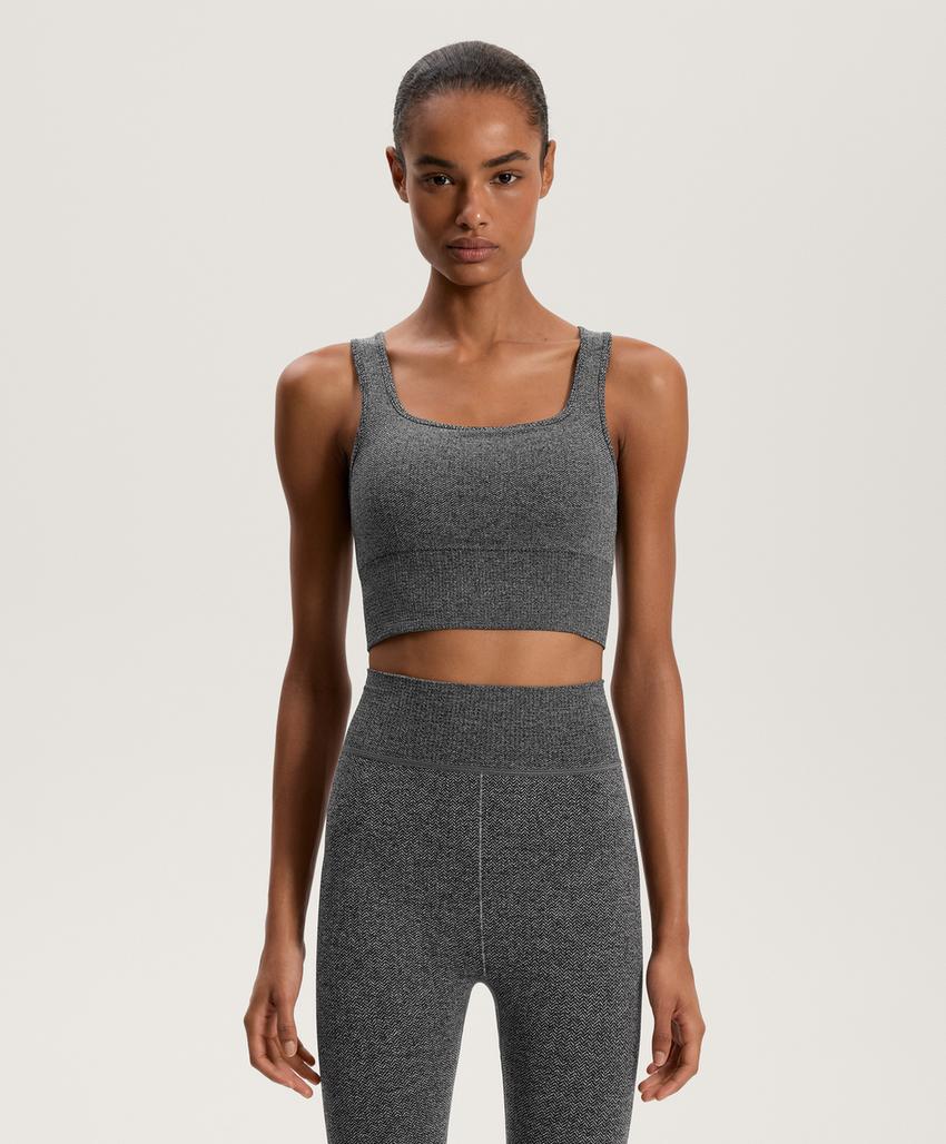 Бесшовный топ-майка