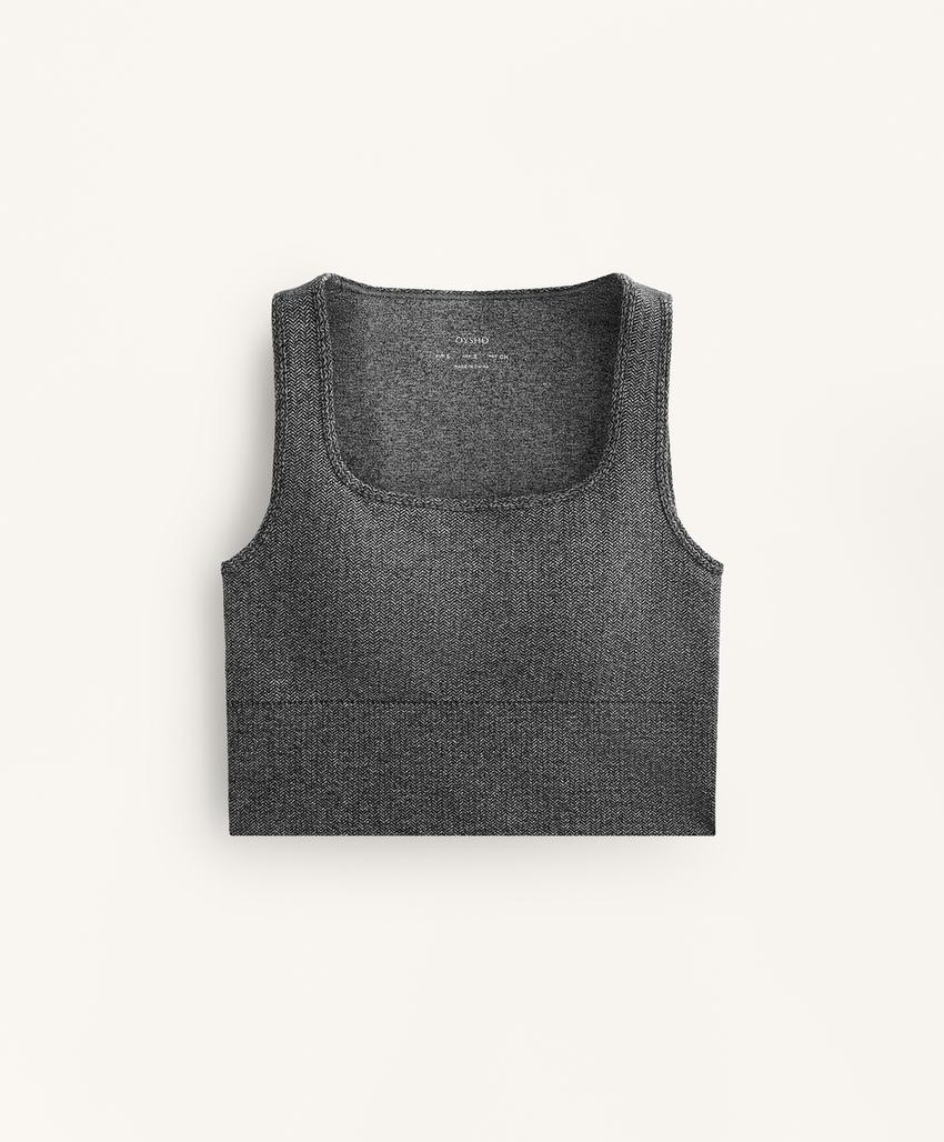 Бесшовный топ-майка