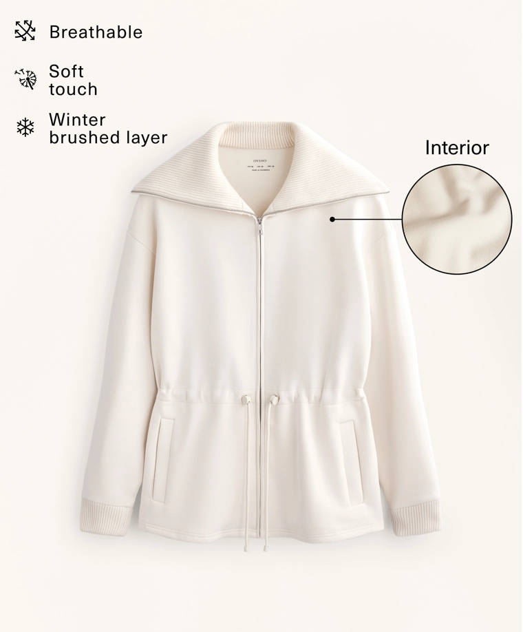 Длинная куртка из мягкого модала с регулируемой талией и воротником из трикотажа