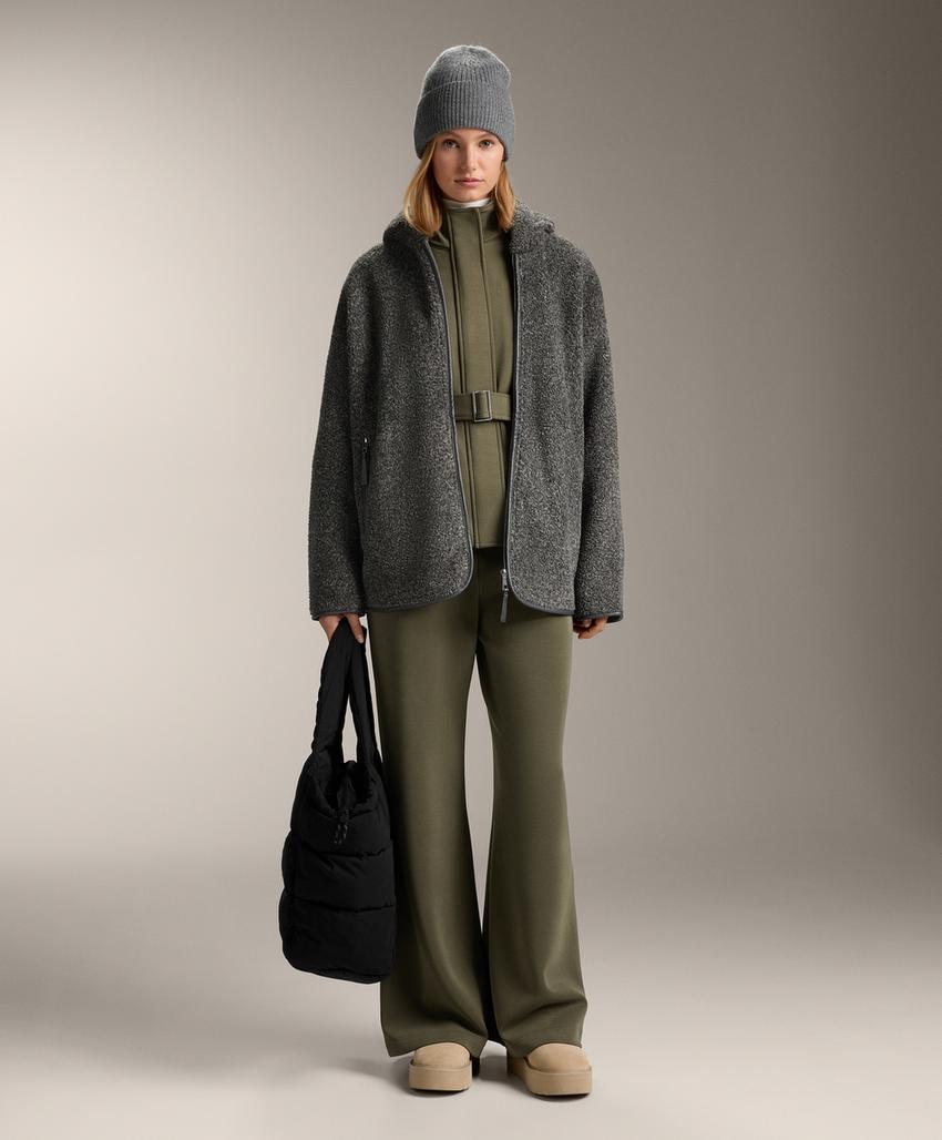 Плащ с поясом из мягкого модала