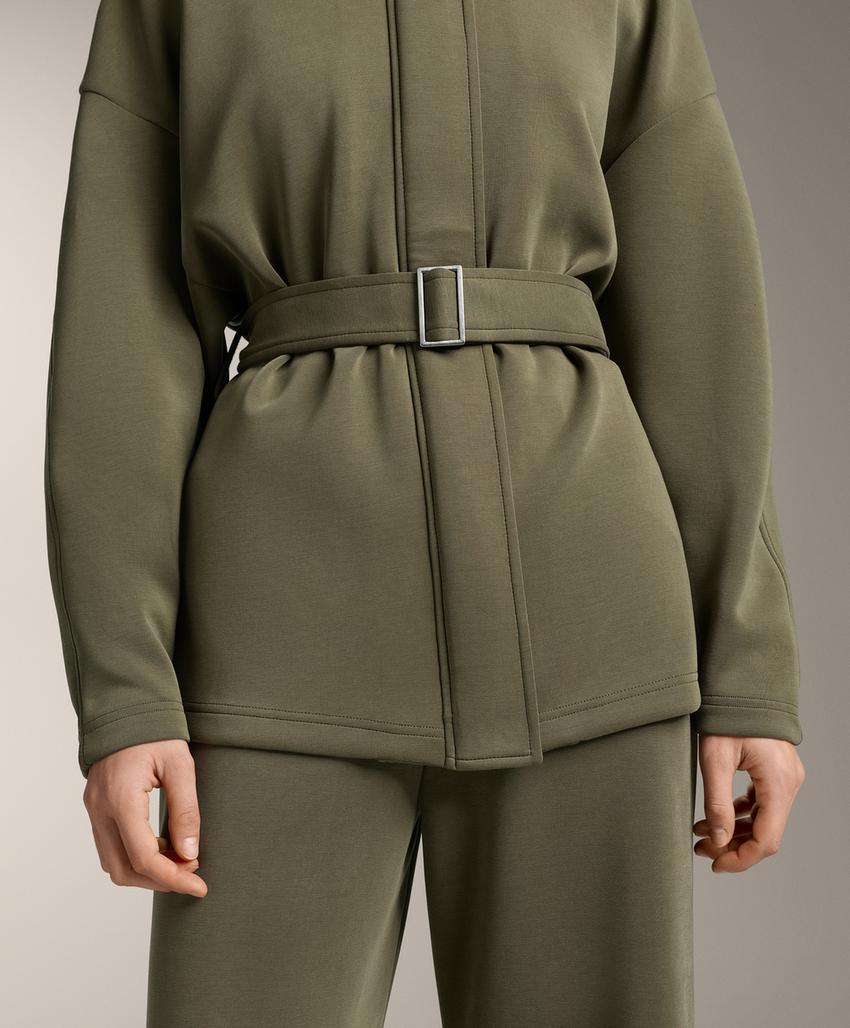 Длинный плащ с поясом из мягкого модала