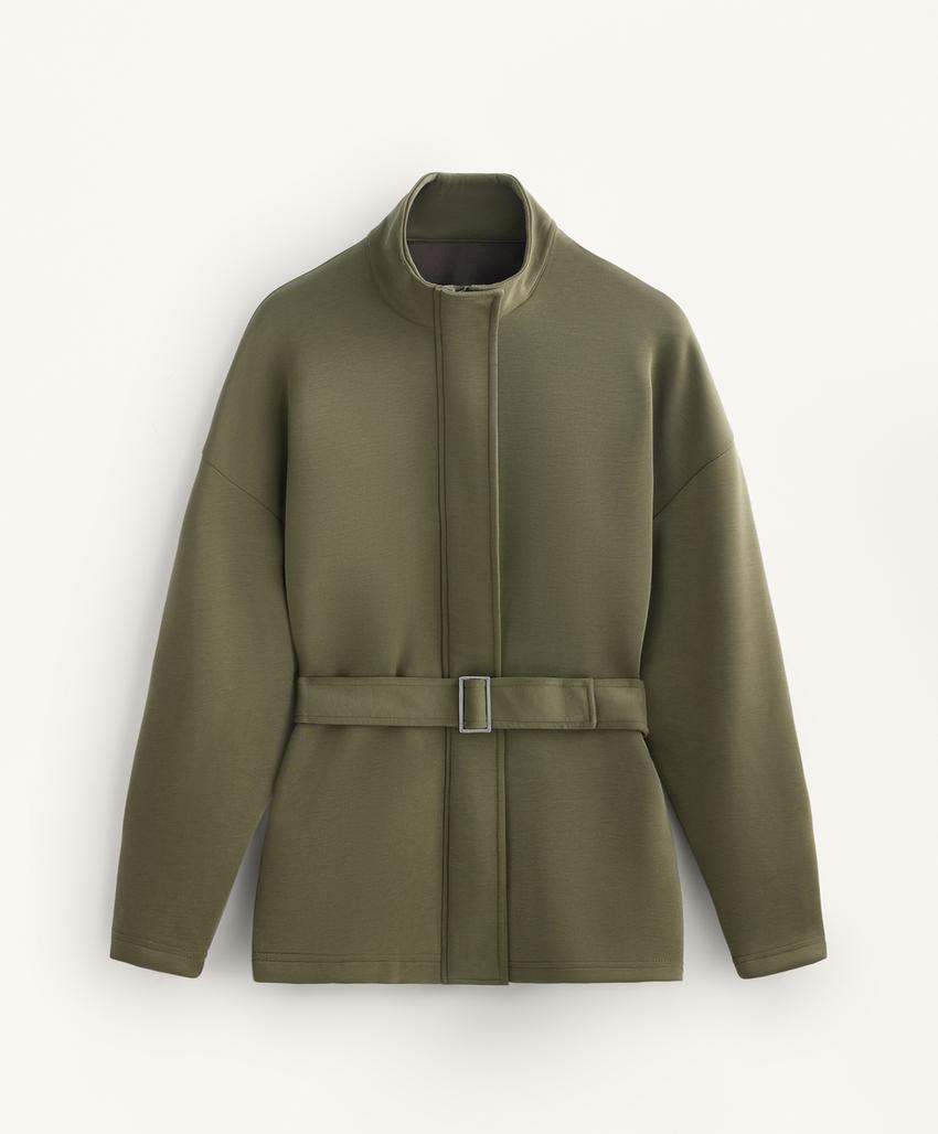 Длинный плащ с поясом из мягкого модала