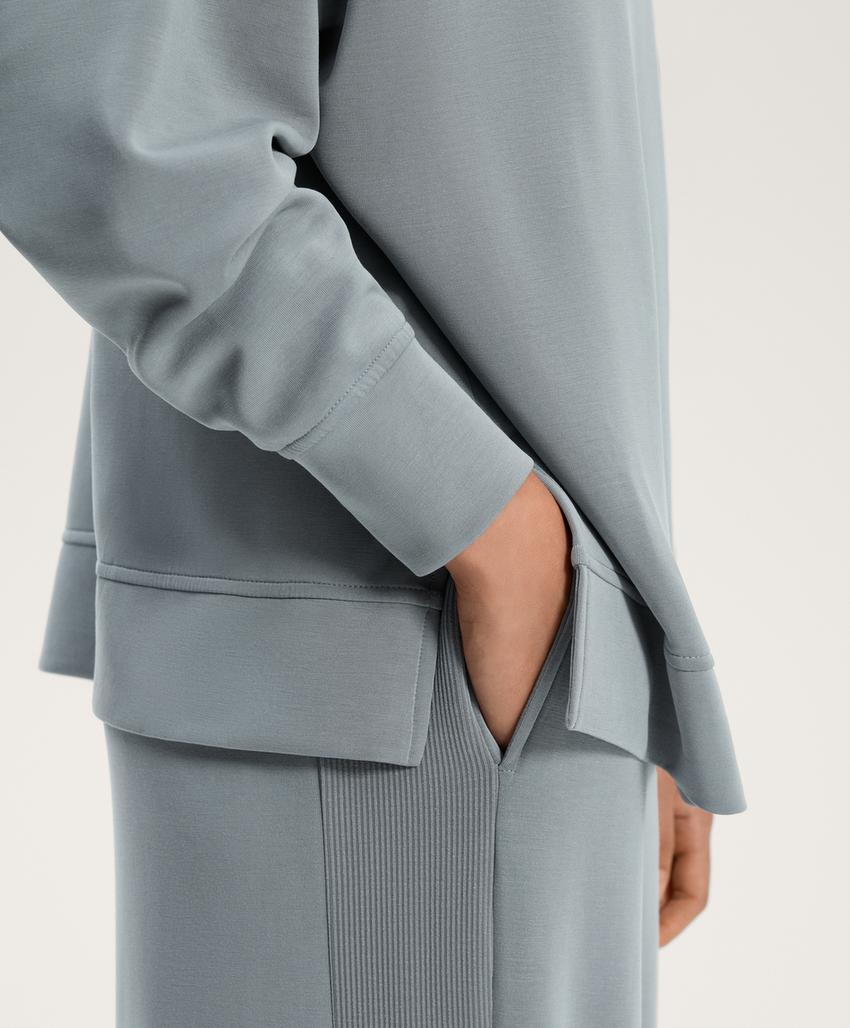 Длинный свитшот с воротником-стойкой из мягкого модала