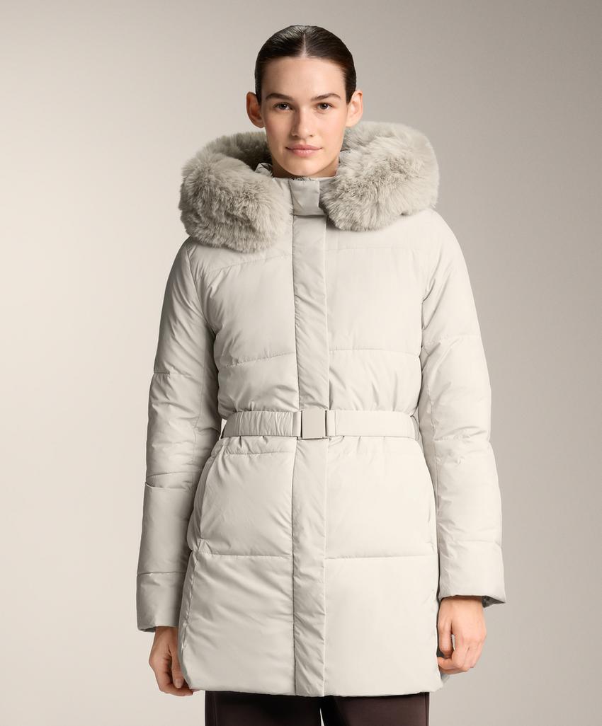 Водоотталкивающая стеганая пуховая куртка primaloft® миди