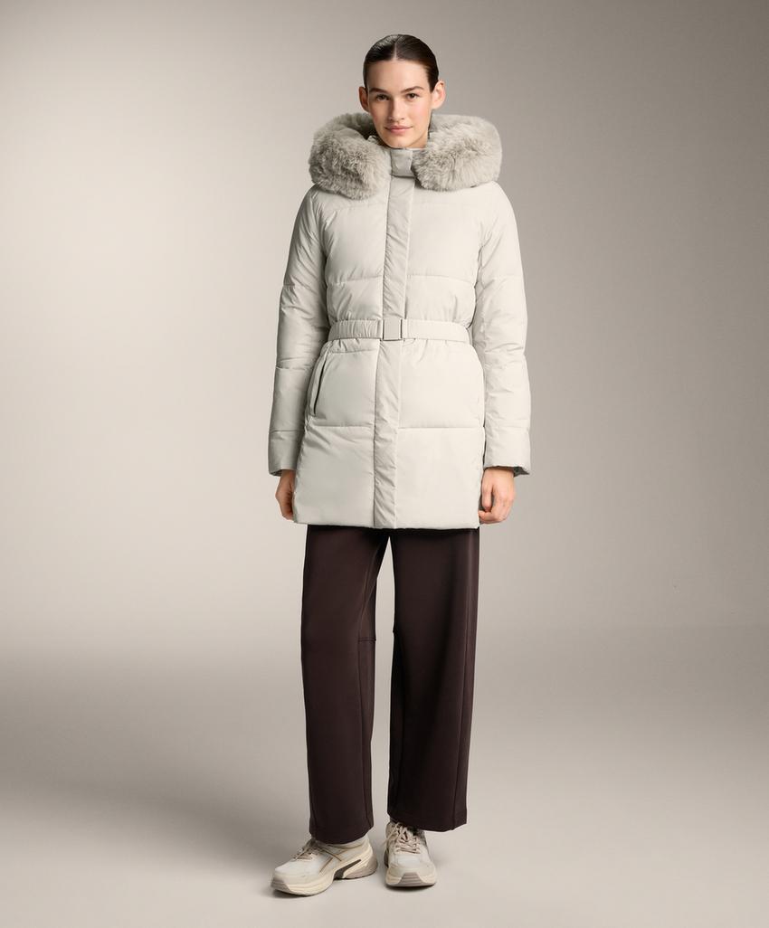 Водоотталкивающая стеганая пуховая куртка primaloft® миди