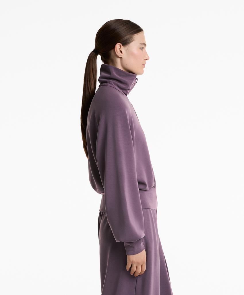 Куртка с высоким воротником с приталенной талией из мягкого модала