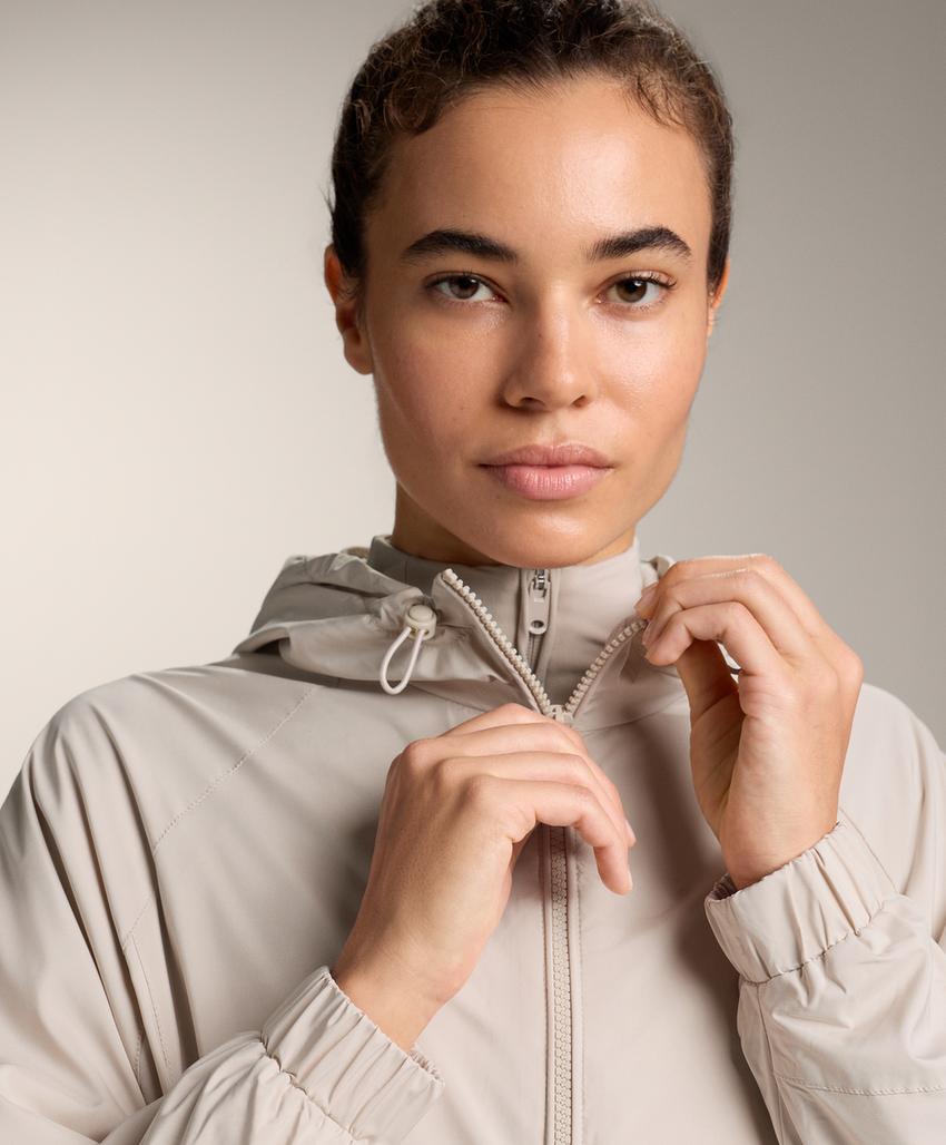 Длинный ветрозащитный водоотталкивающий ветровик