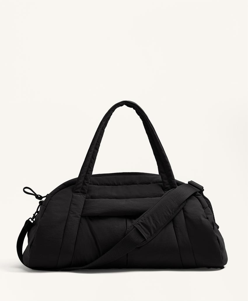 Спортивная сумка с техническими накладками