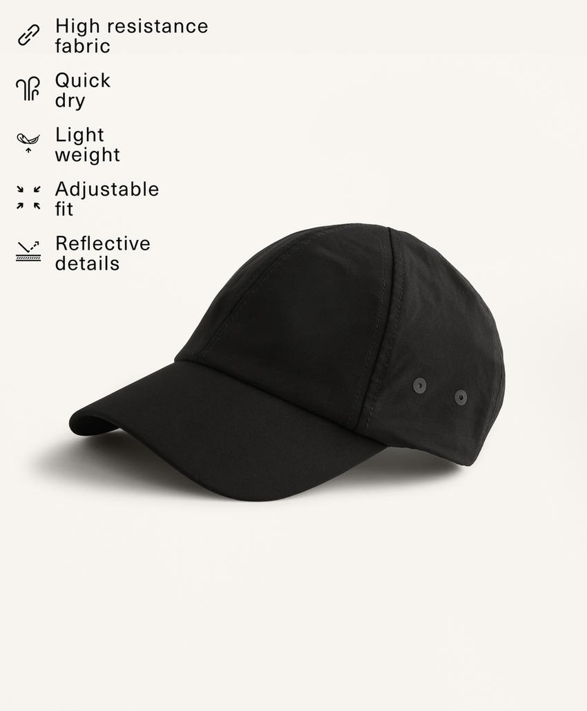 Бейсболка с логотипом спортивная