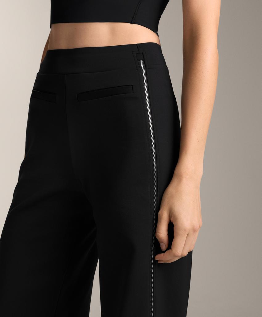 Брюки с высокой талией и полной длиной в эффекте неопрена с молнией