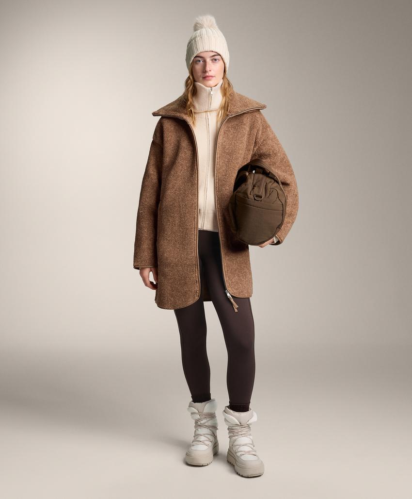 Кардиган с высоким воротником