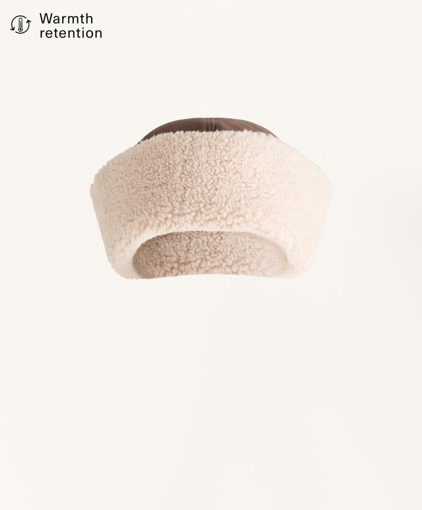 Шапка из двухслойного искусственного меха