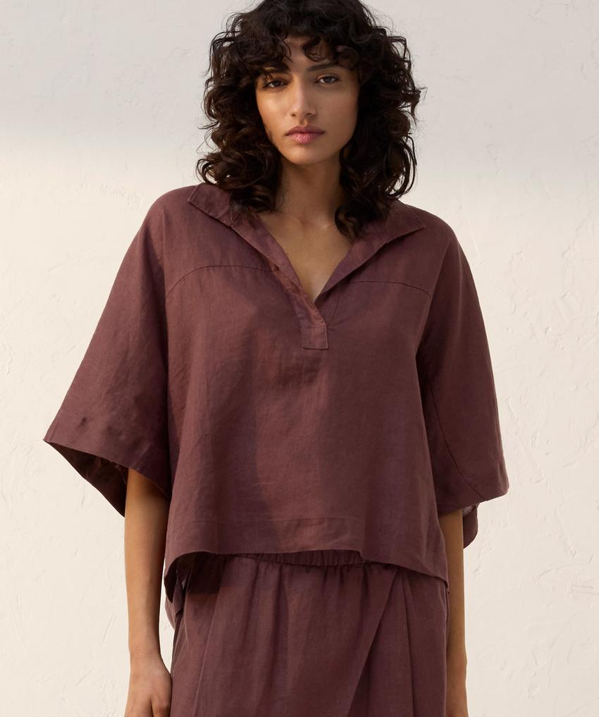 Широкая рубашка из 100% льна с короткими рукавами