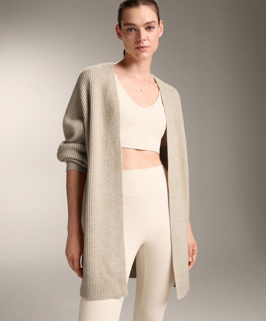 Длинный кардиган из ребристого трикотажа