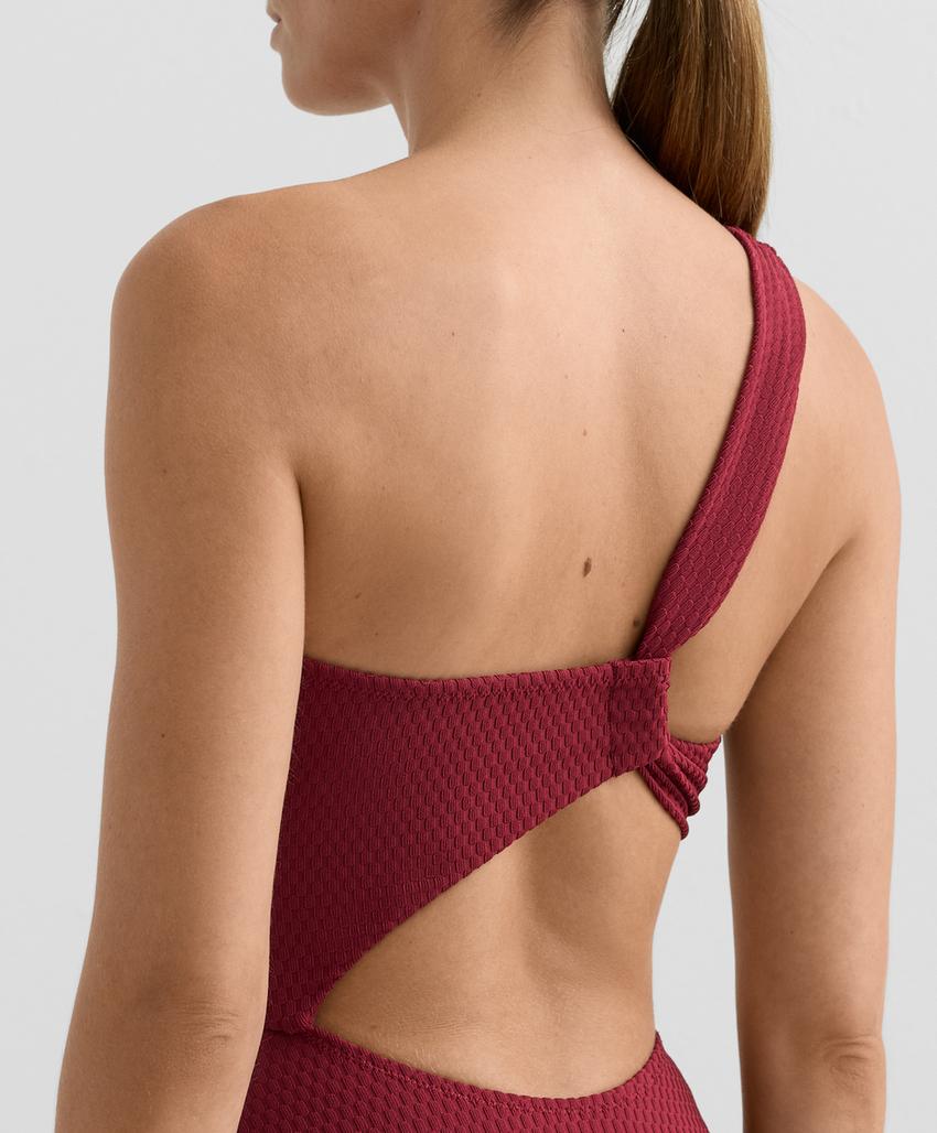 Мини-бикини с асимметричными клетчатыми узорами