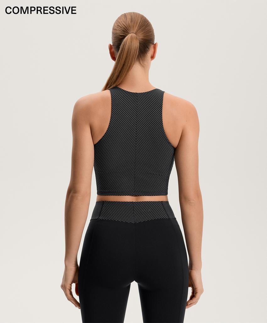 Компрессионный топ в полоску