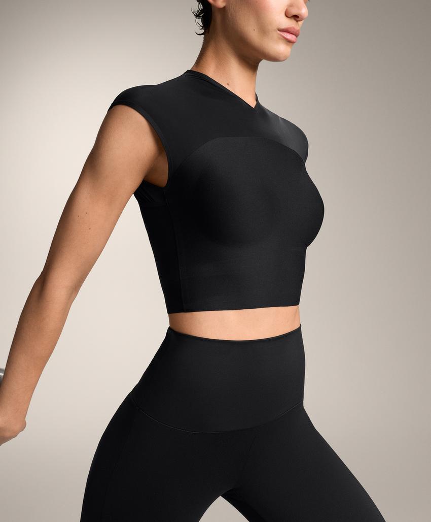 Топ-майка из сетчатого материала perfect-adapt