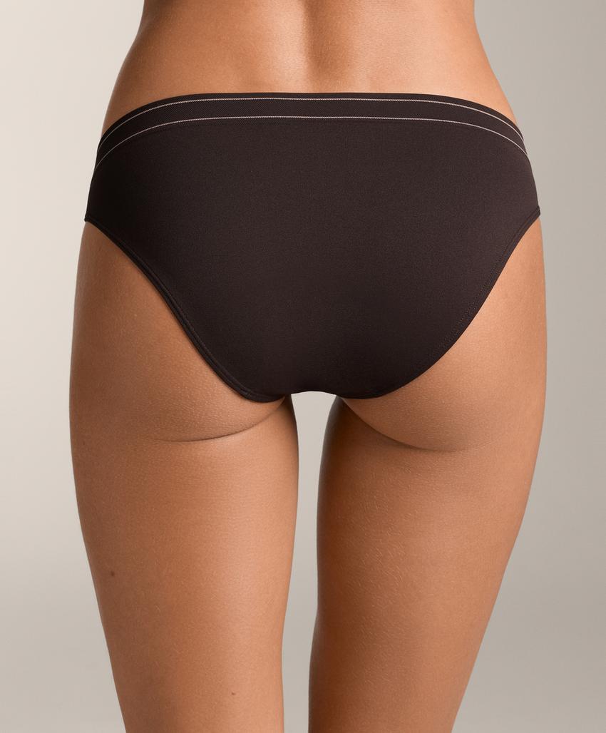 3 классических трусиков без швов из мягкого материала