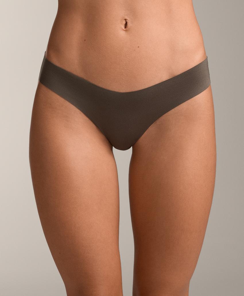 5 невидимых классических трусиков из плотного полиамида со срезом v