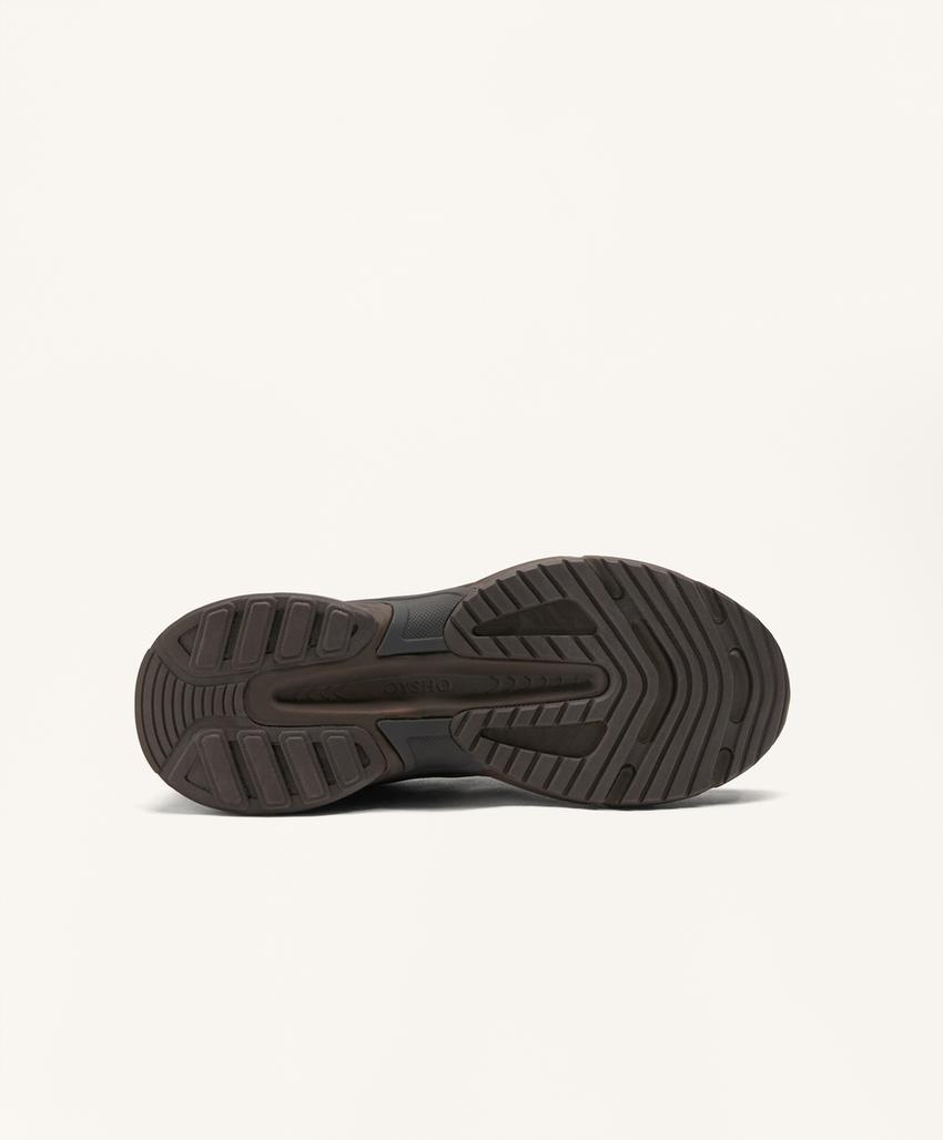 Кроссовки для бега