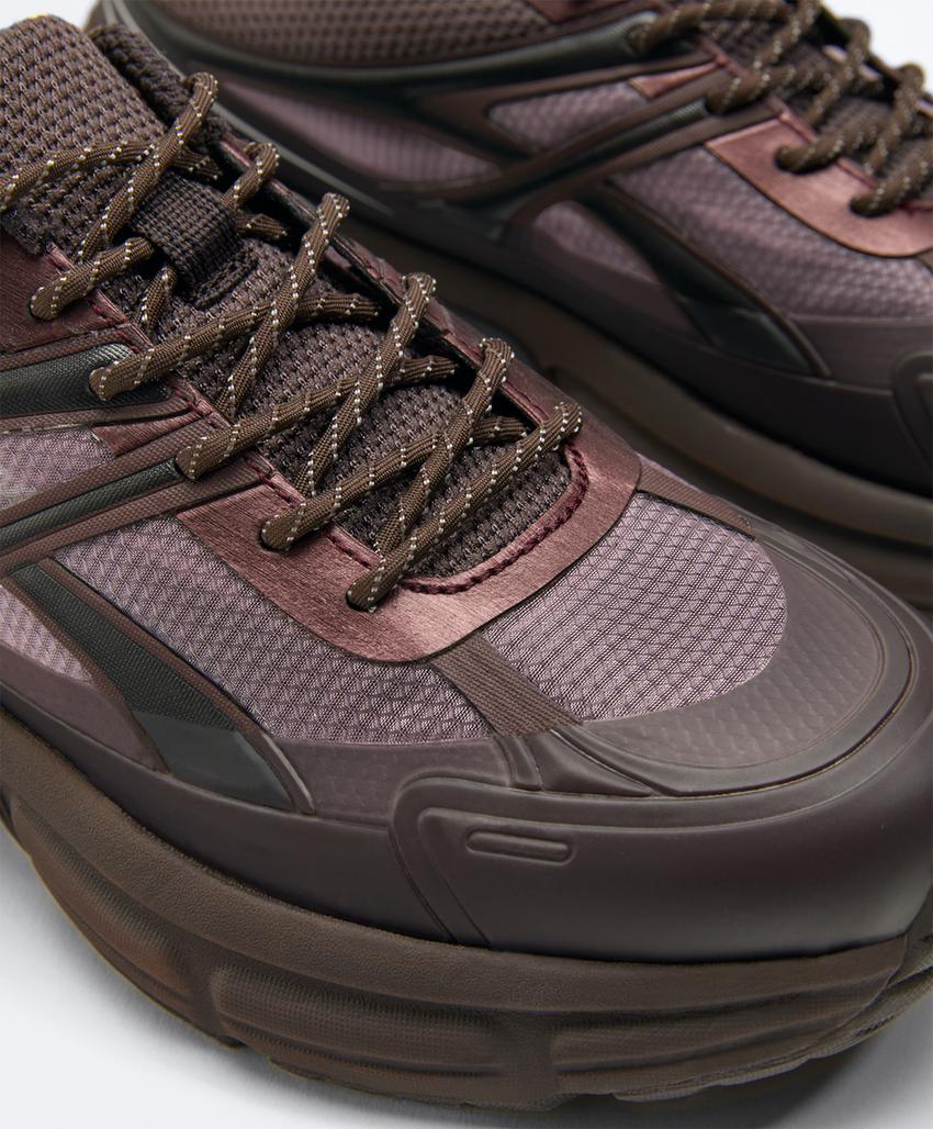 Кроссовки для бега