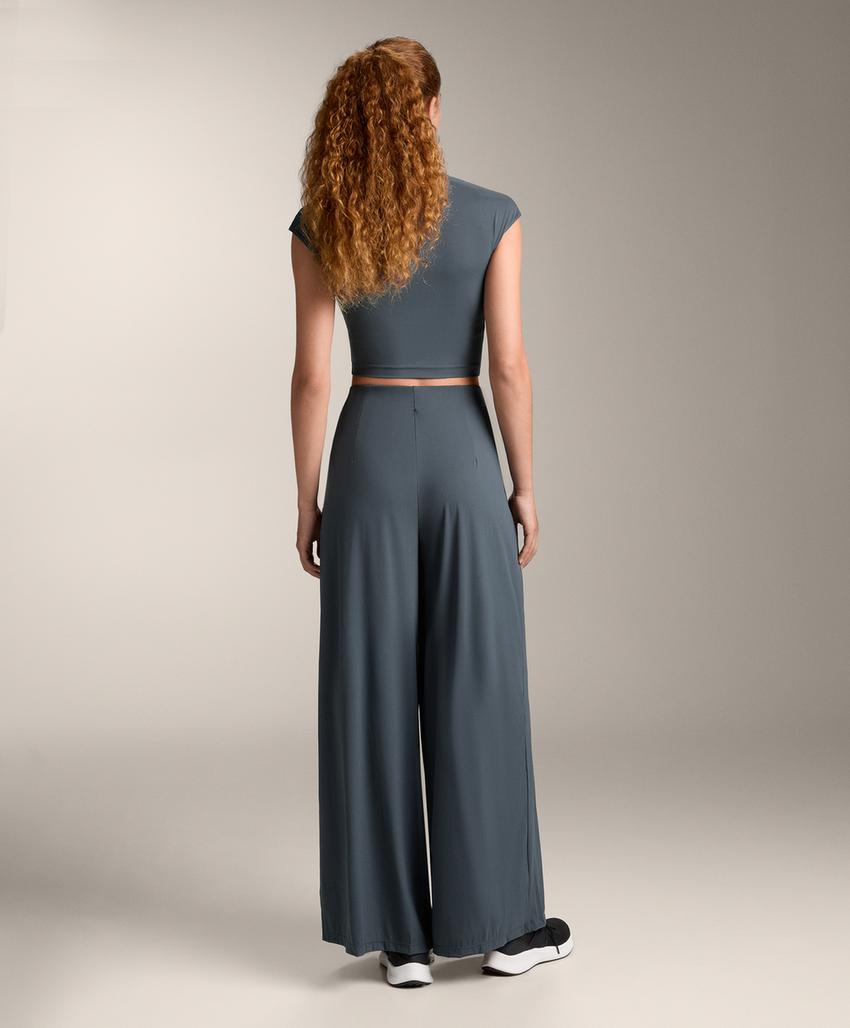 Широкие брюки light touch