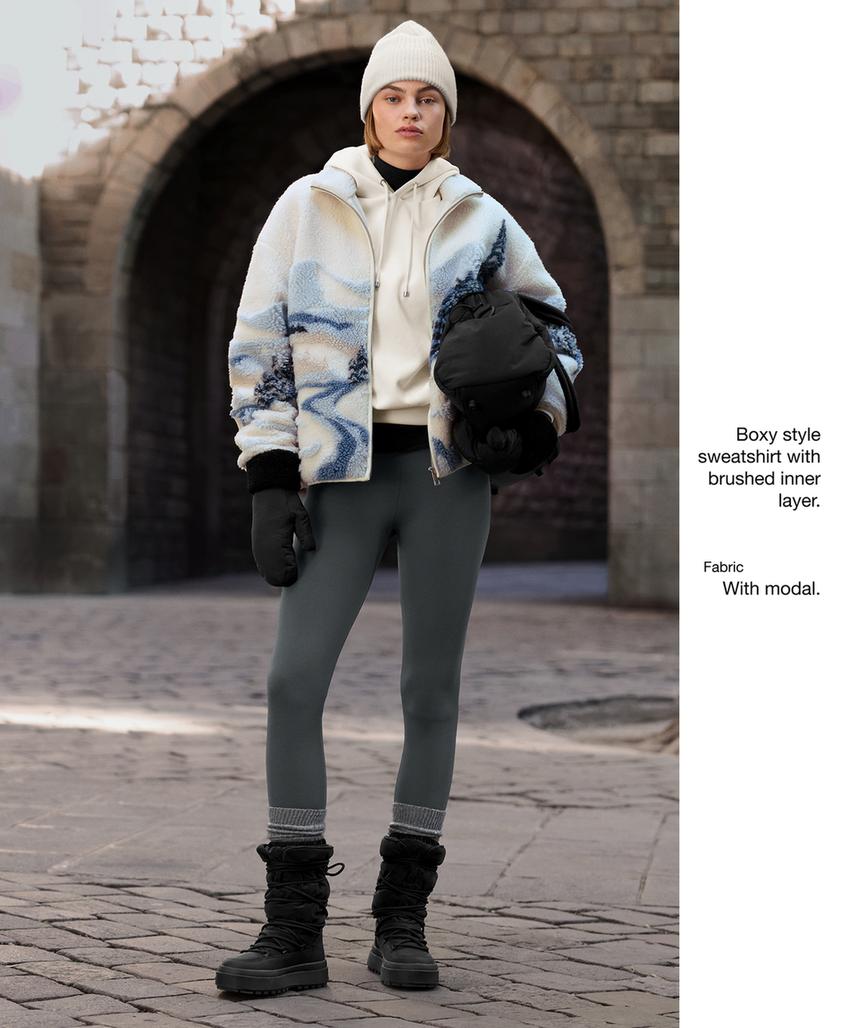 Толстовка «бокси» с капюшоном из модала с начесом