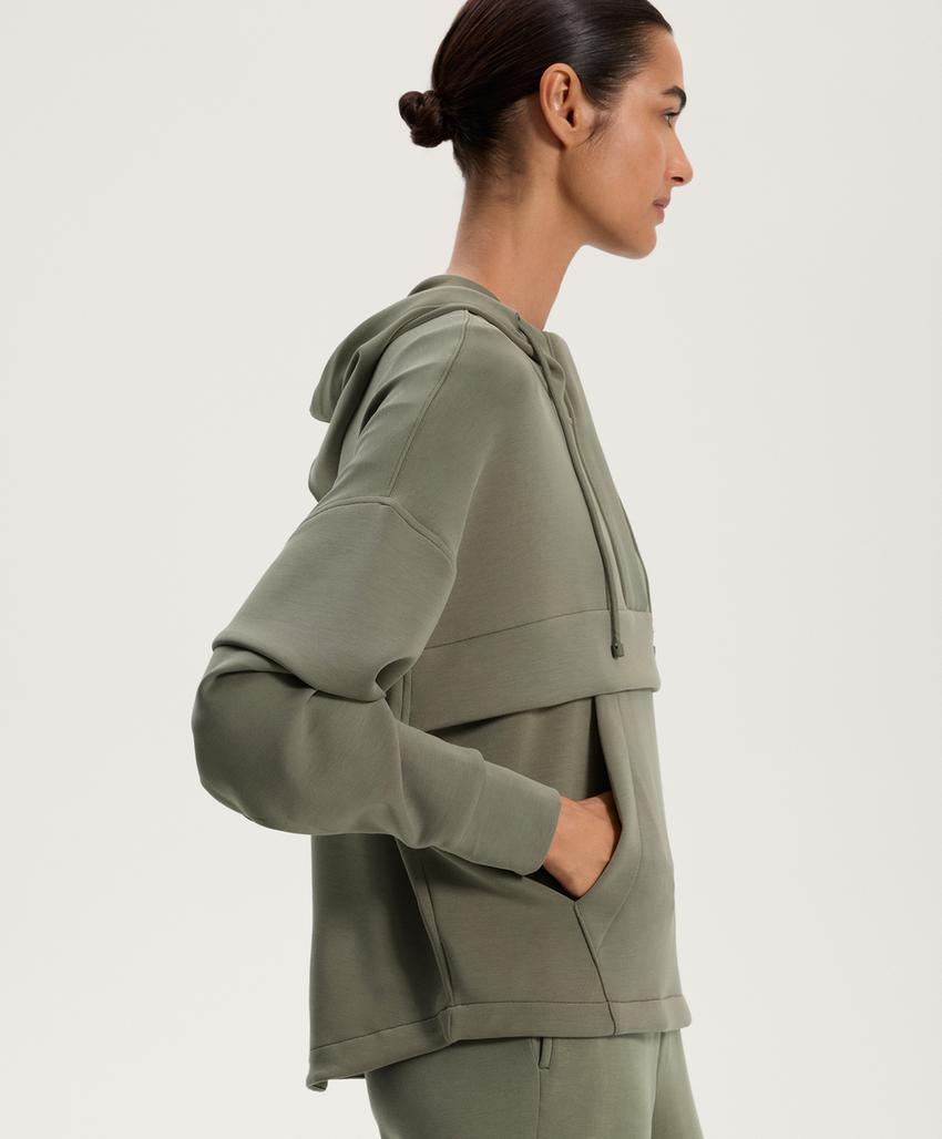 Толстовка на молнии из мягкого модала